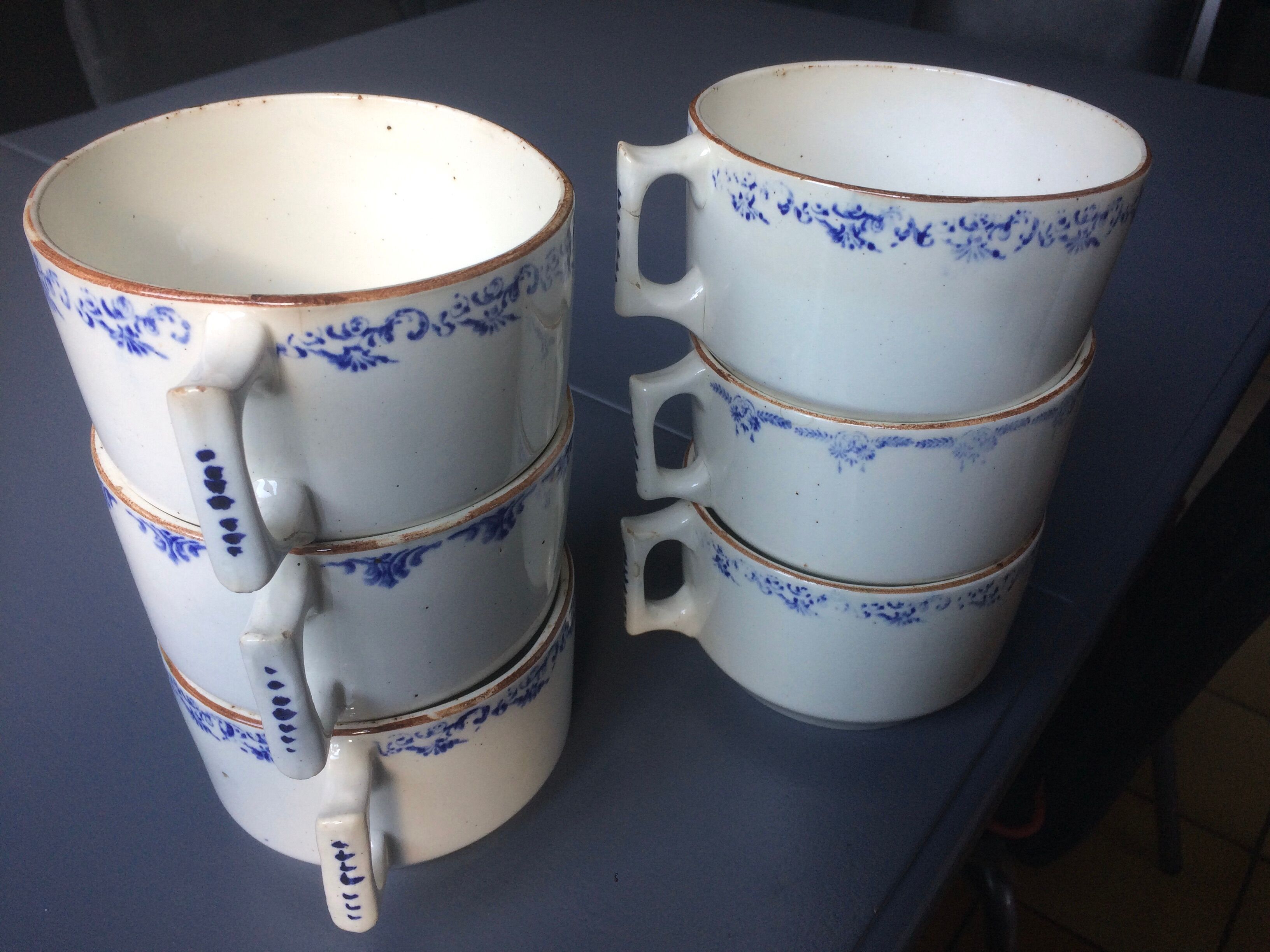 6 old bowls with old ceramic bowls