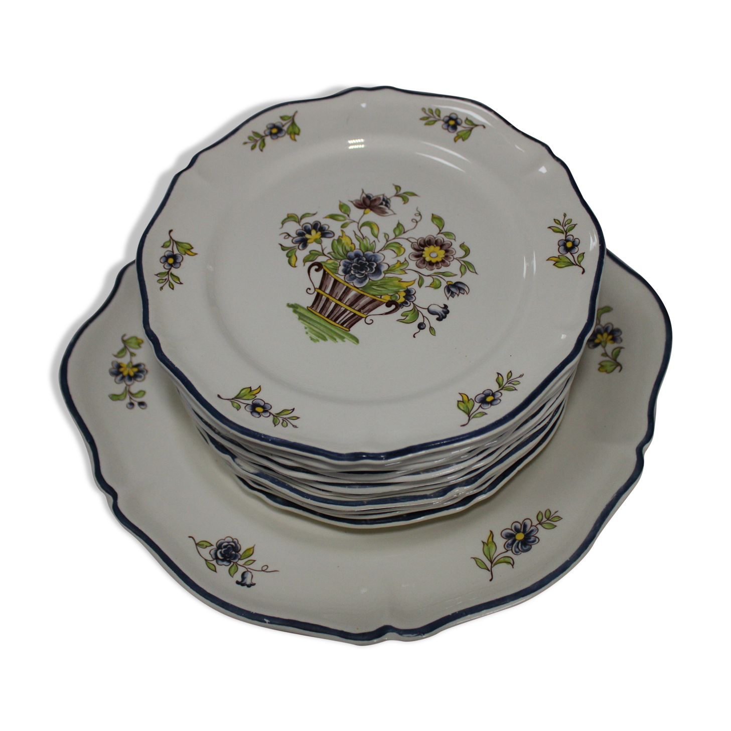 Service at Dessert Saint-Amand Vieux Delft