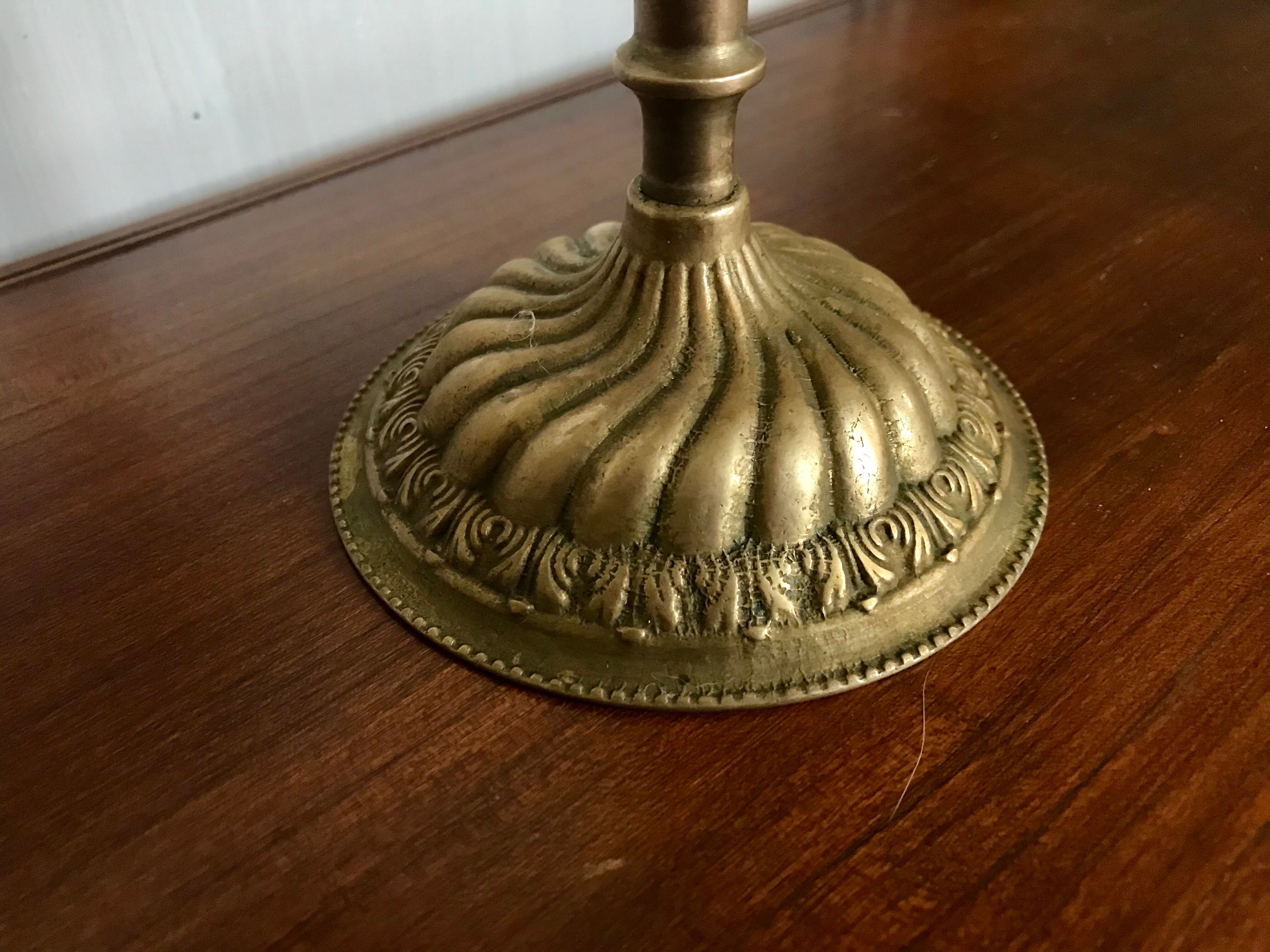 Chandelier five brass fires