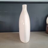 Large single-flower lentil vase