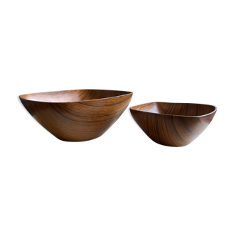 Pair of formica bowls