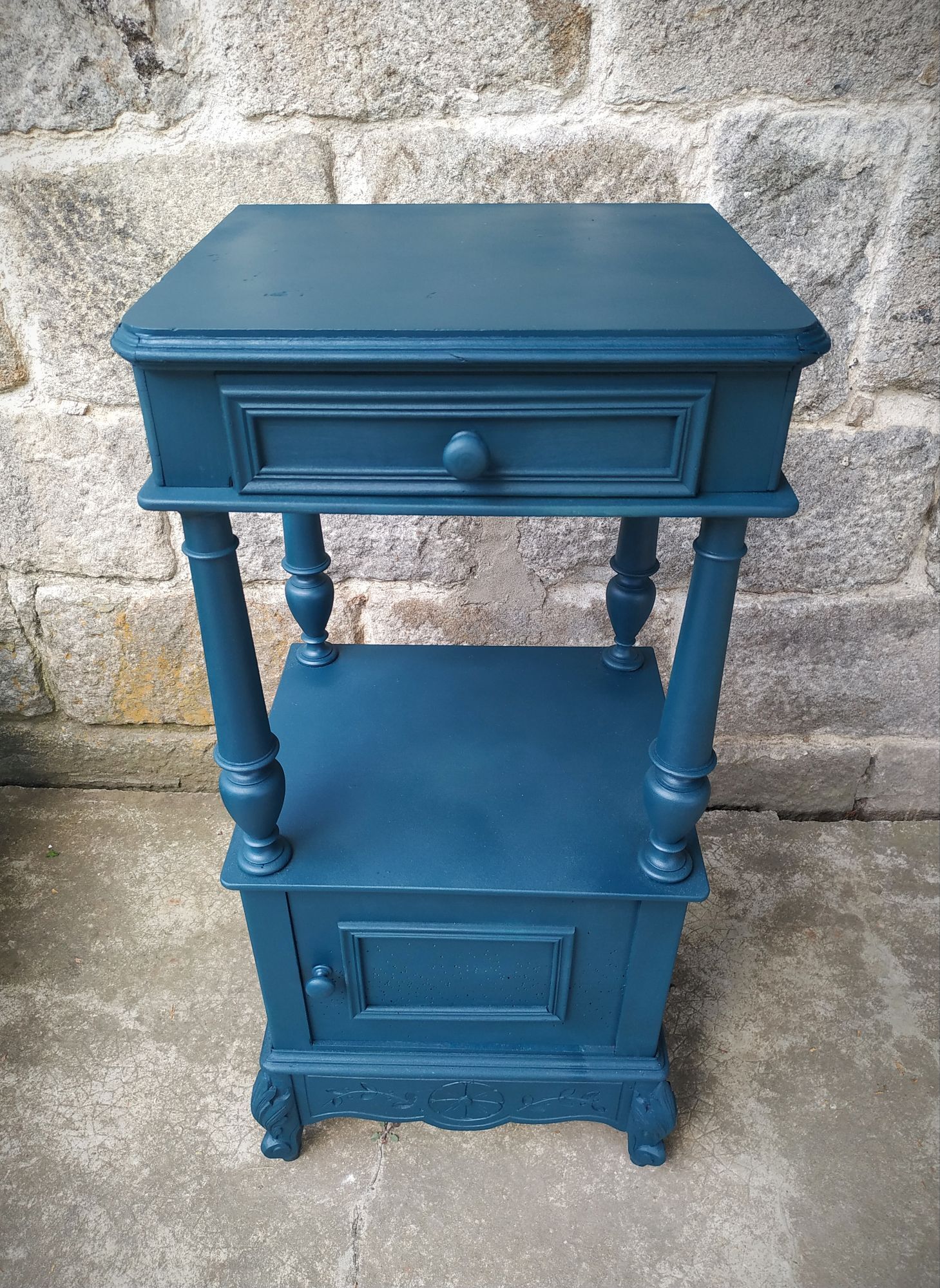 Old painted extra furniture bedside table