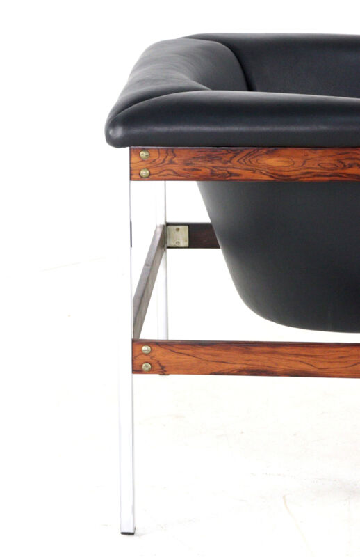 Geoffrey Harcourt for Artifort armchair model 042 - dutch design - restored