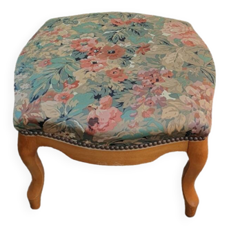 Leg rest pouf