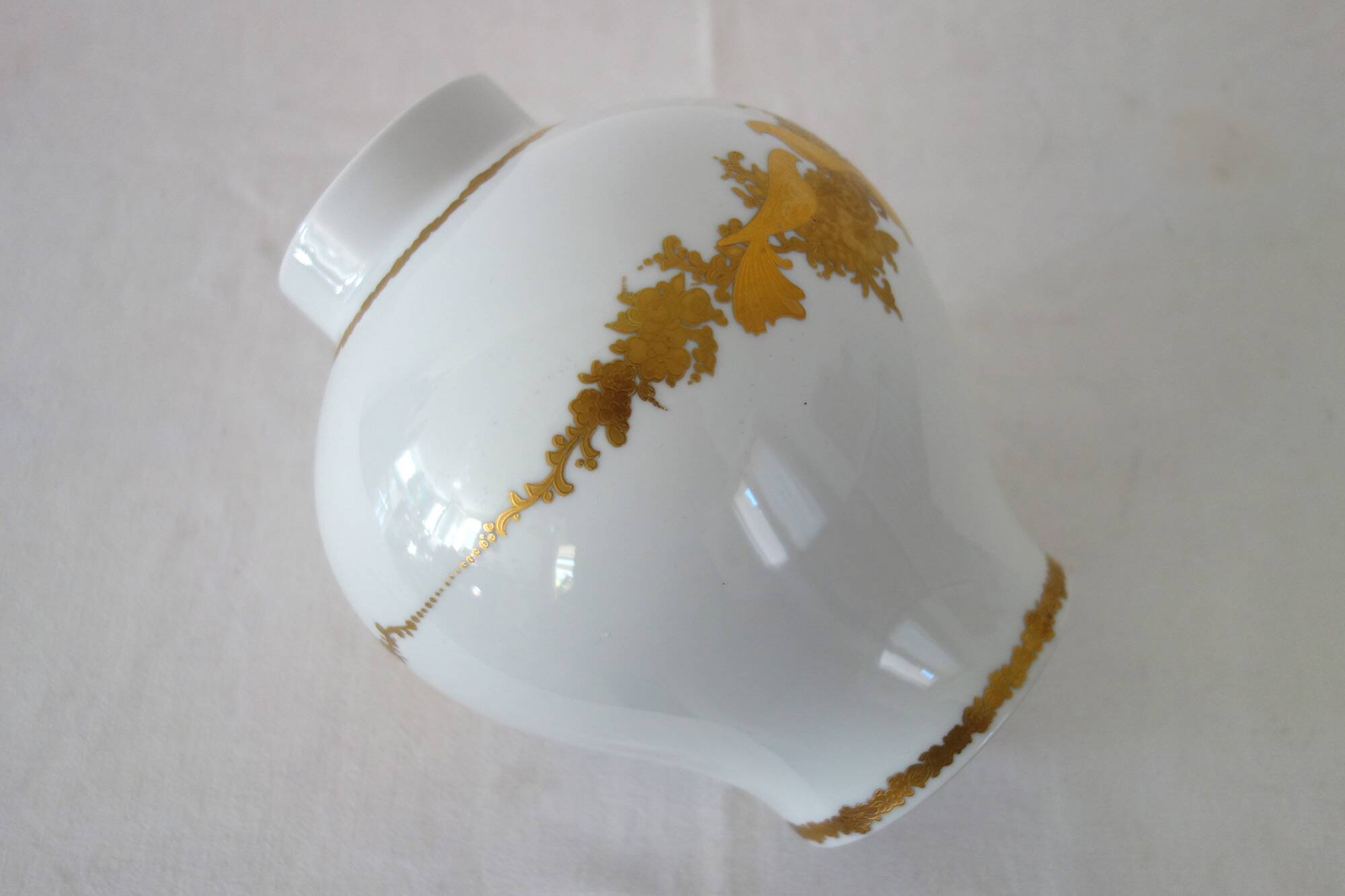 White porcelain vase with Kaiser decoration, West Germany, 1970s