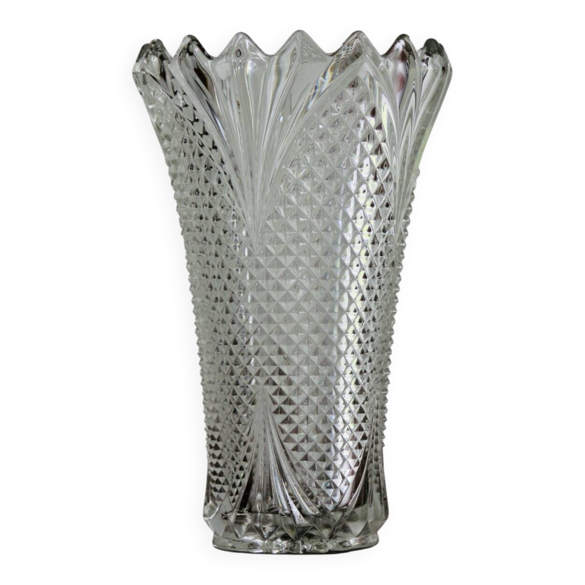 Crystal vase size - Diamond point pattern