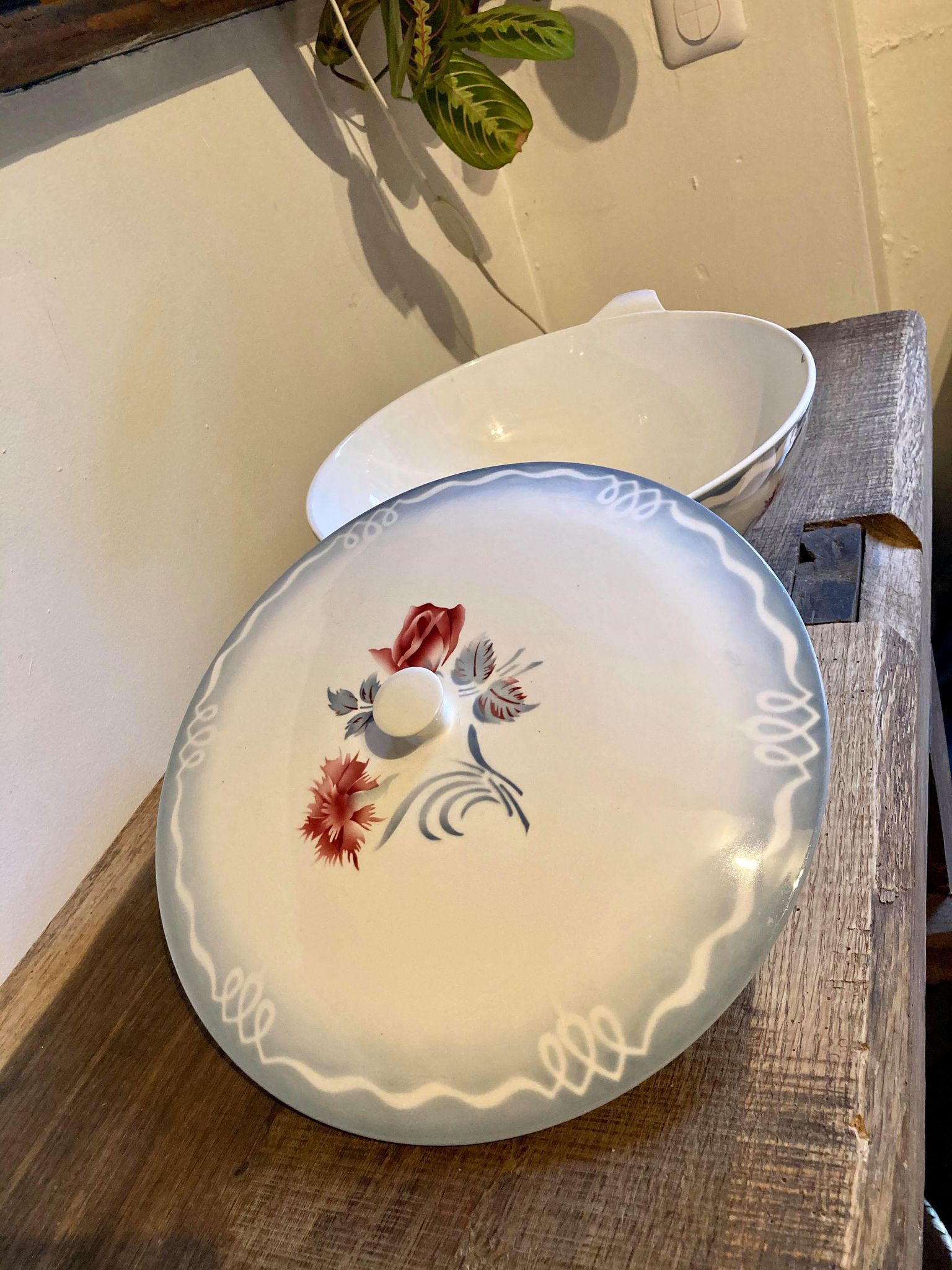 Soupière Digoin Sarreguemines model Marinette