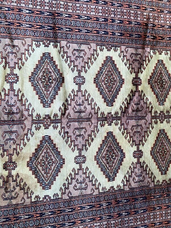 Pakistani vintage carpet 160x208 cm