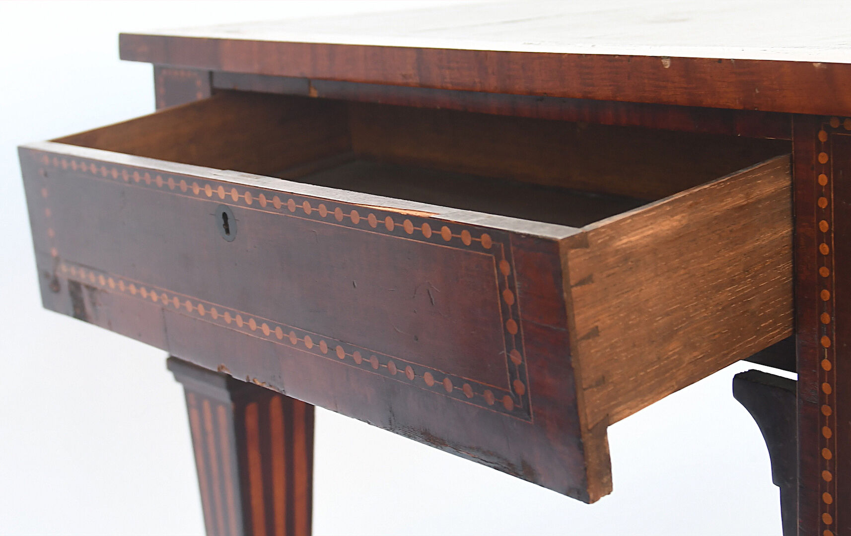 Office called "partner desk" opening with four drawers on its four faces