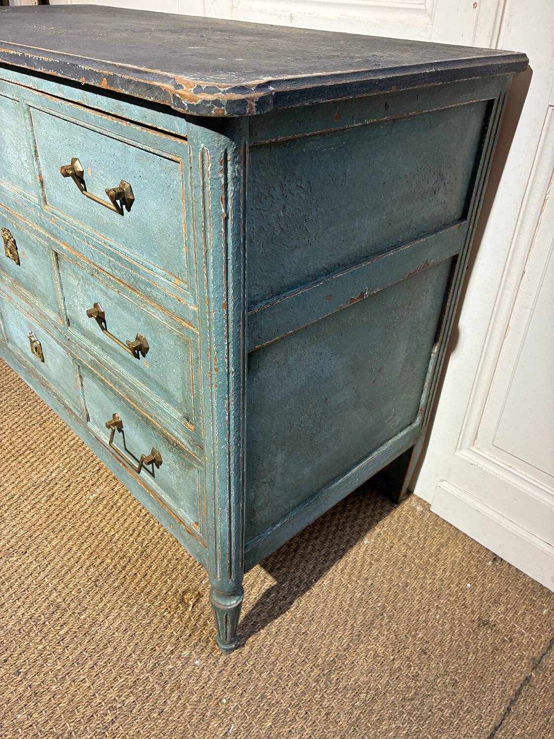 Ancienne Commode, de style Louis, 16