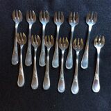 12 oyster forks