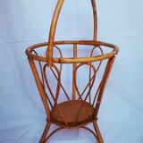 Rattan worker