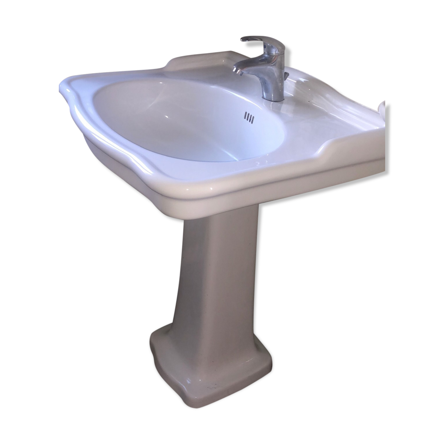 Old earthenware washbasin