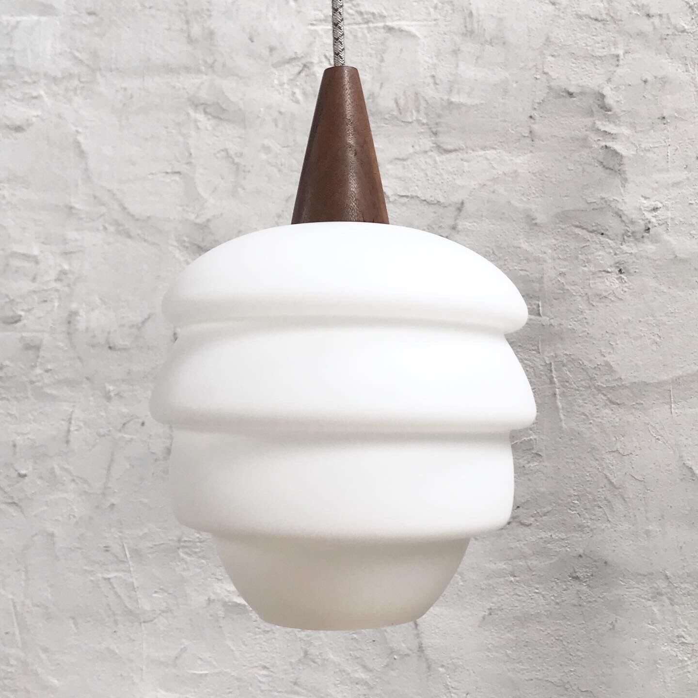 Scandinavian suspension 1960s