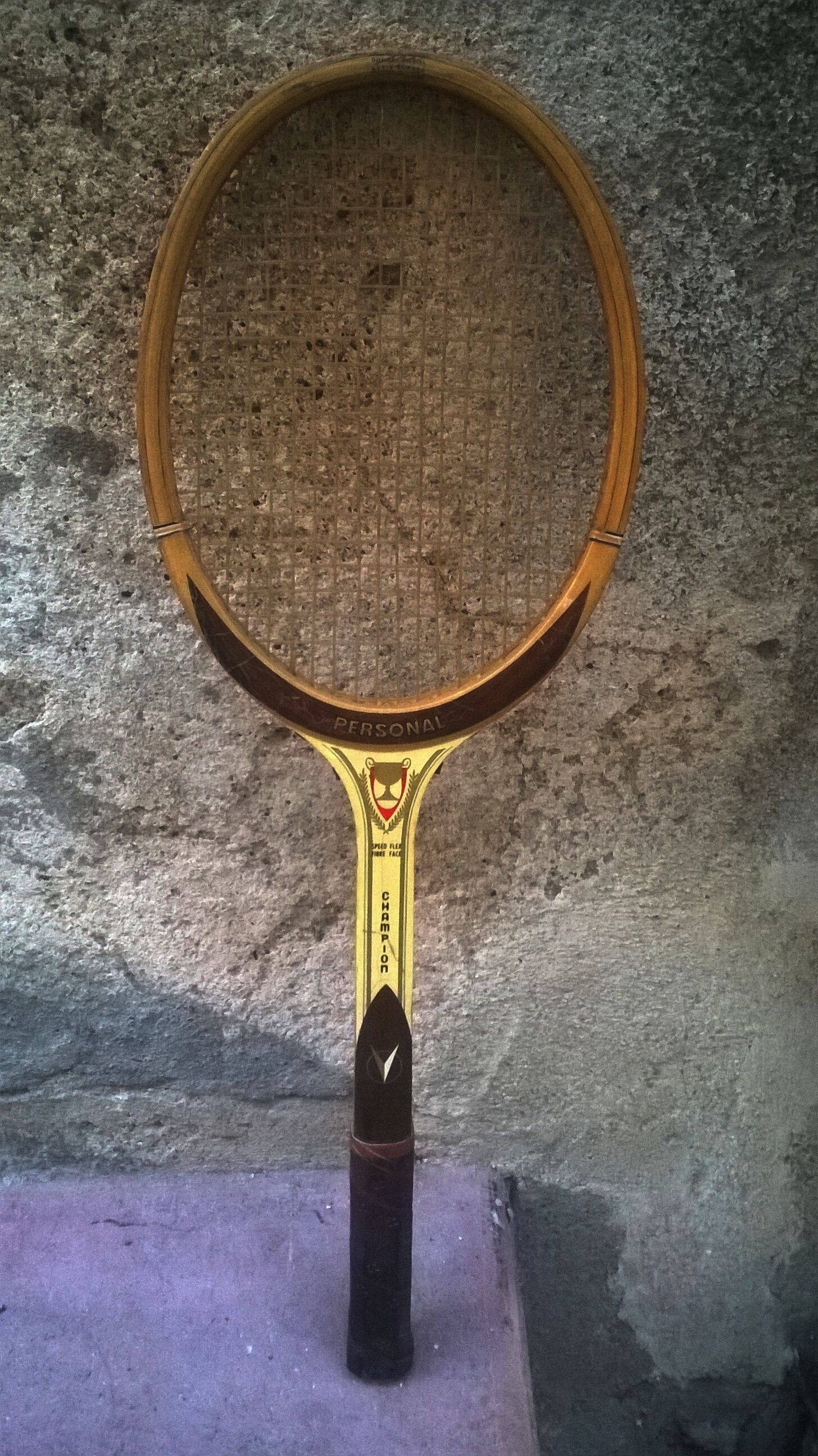 Raquette de tennis vintage