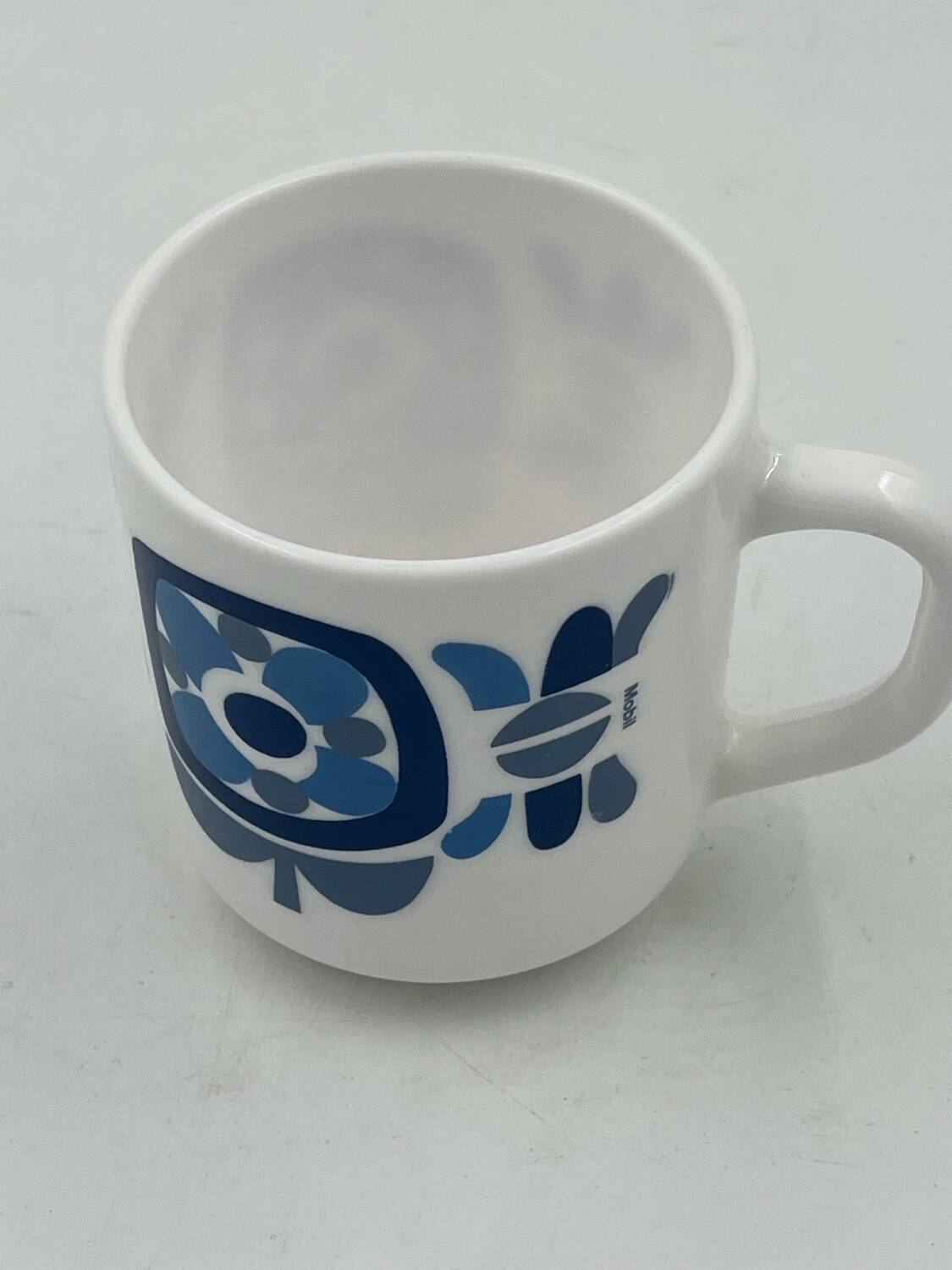 Arcopal blue mobil mug