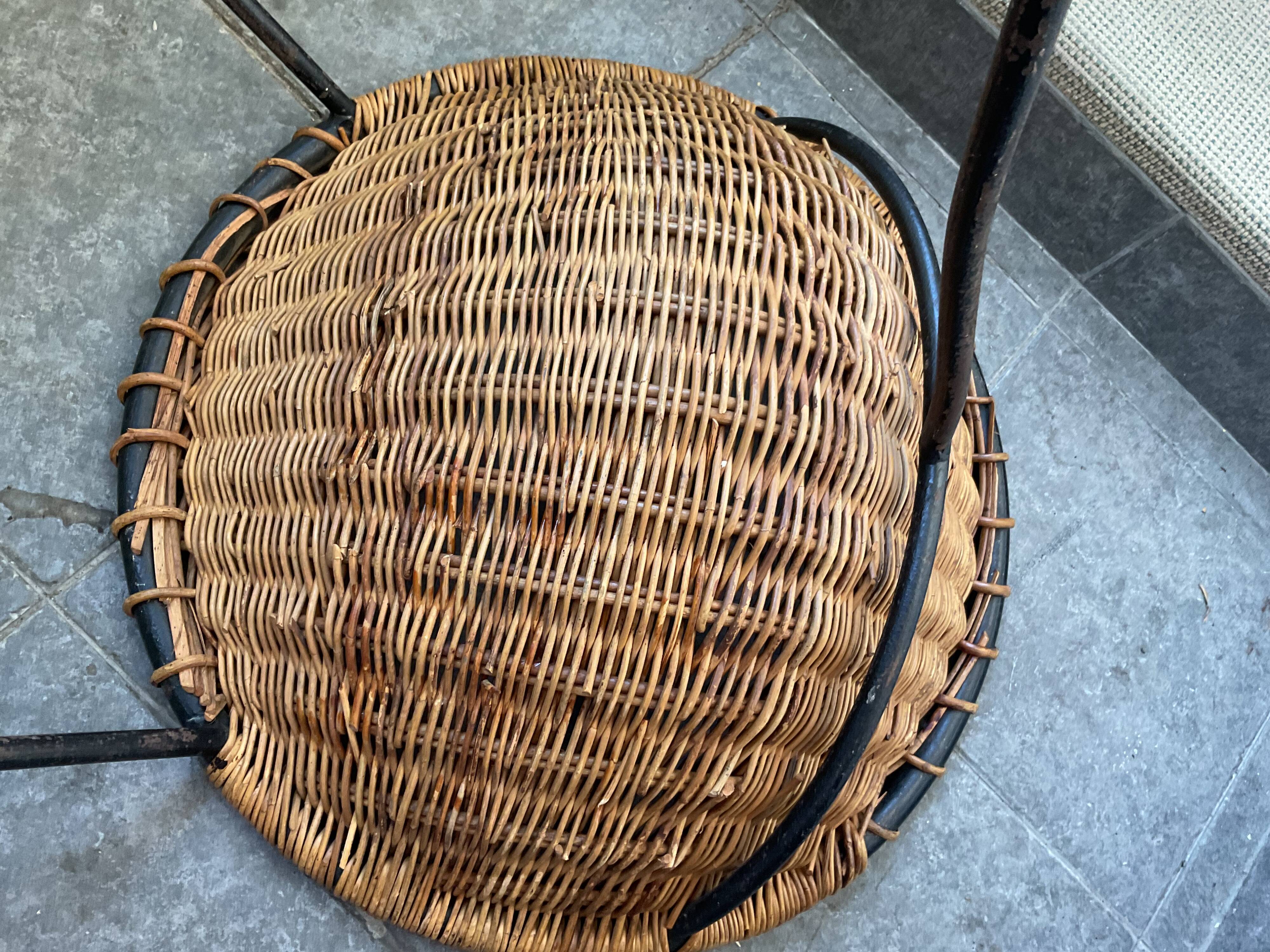 Paire de fauteuils rotin et acier  seventies