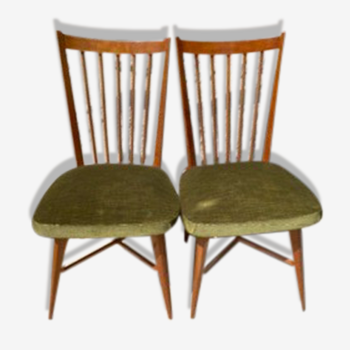 Paire de chaises en velours vert