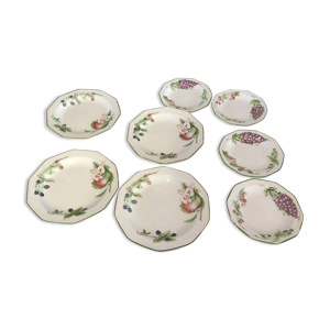 8 assiettes churchill