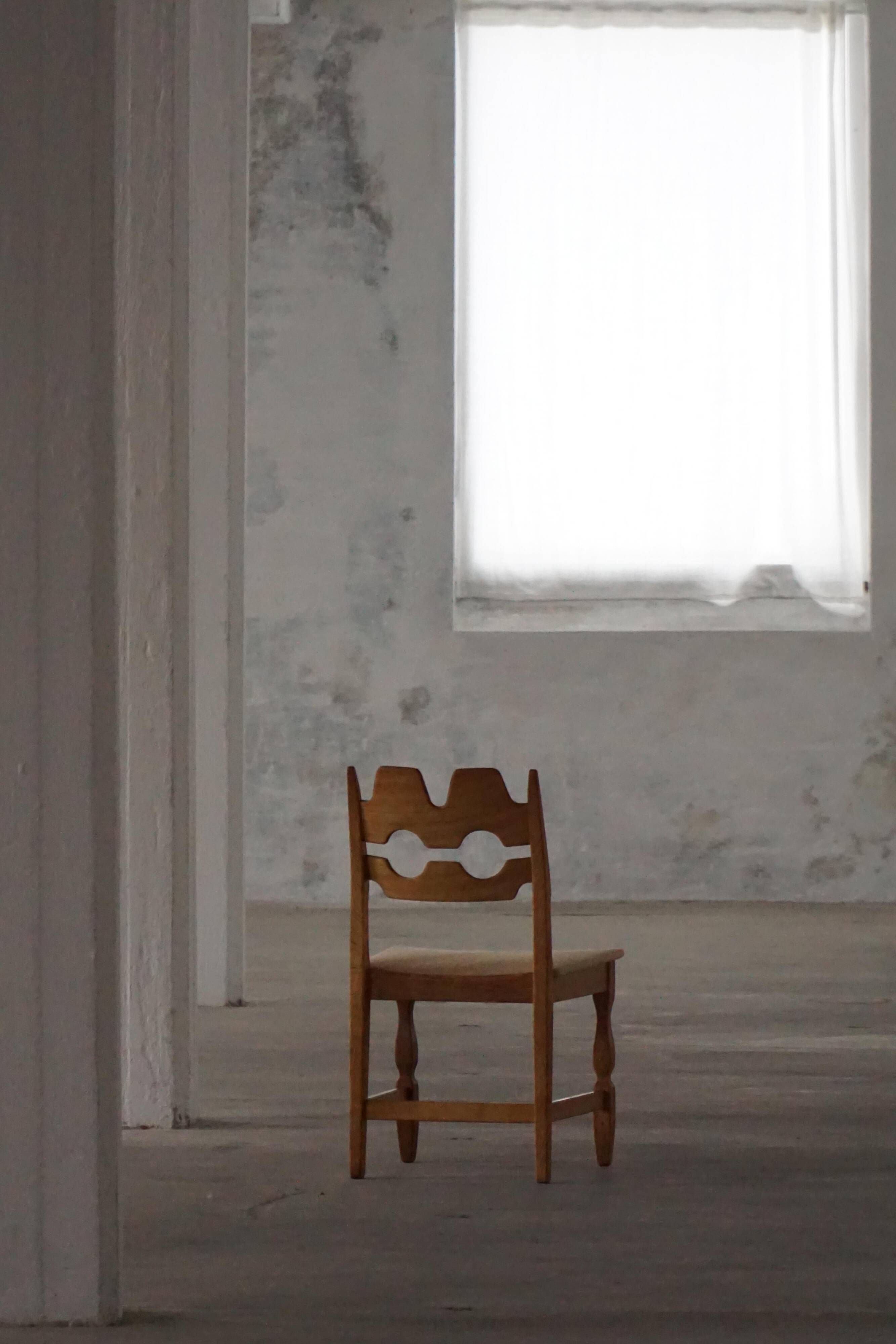 Set of 8 Razorblade chairs in oak and jute by Henning Kjærnulf, 1960s