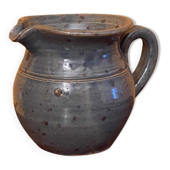 Artisanal pitcher in blue sandstone