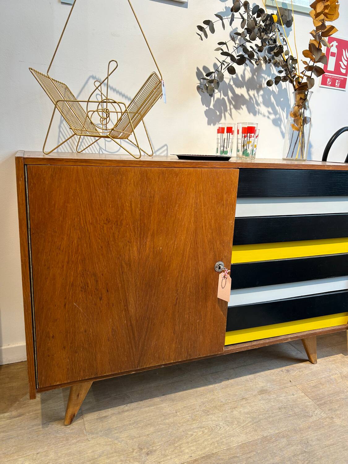 Jiroutek chest of drawers