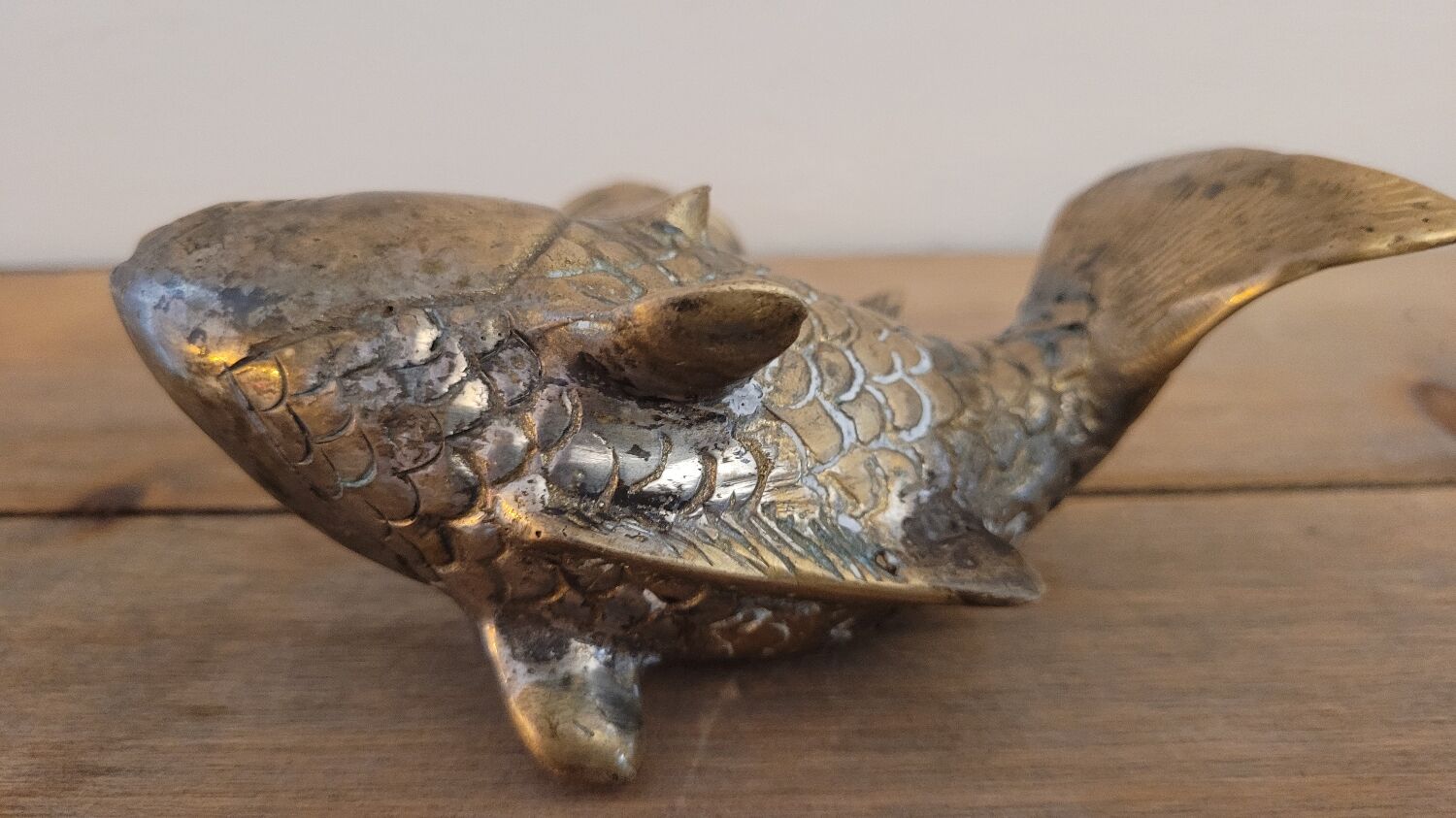 Yellow copper fish candle holder