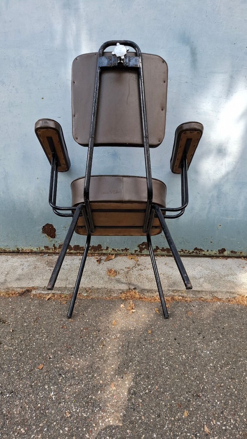 Vintage 50s hairdresser chair