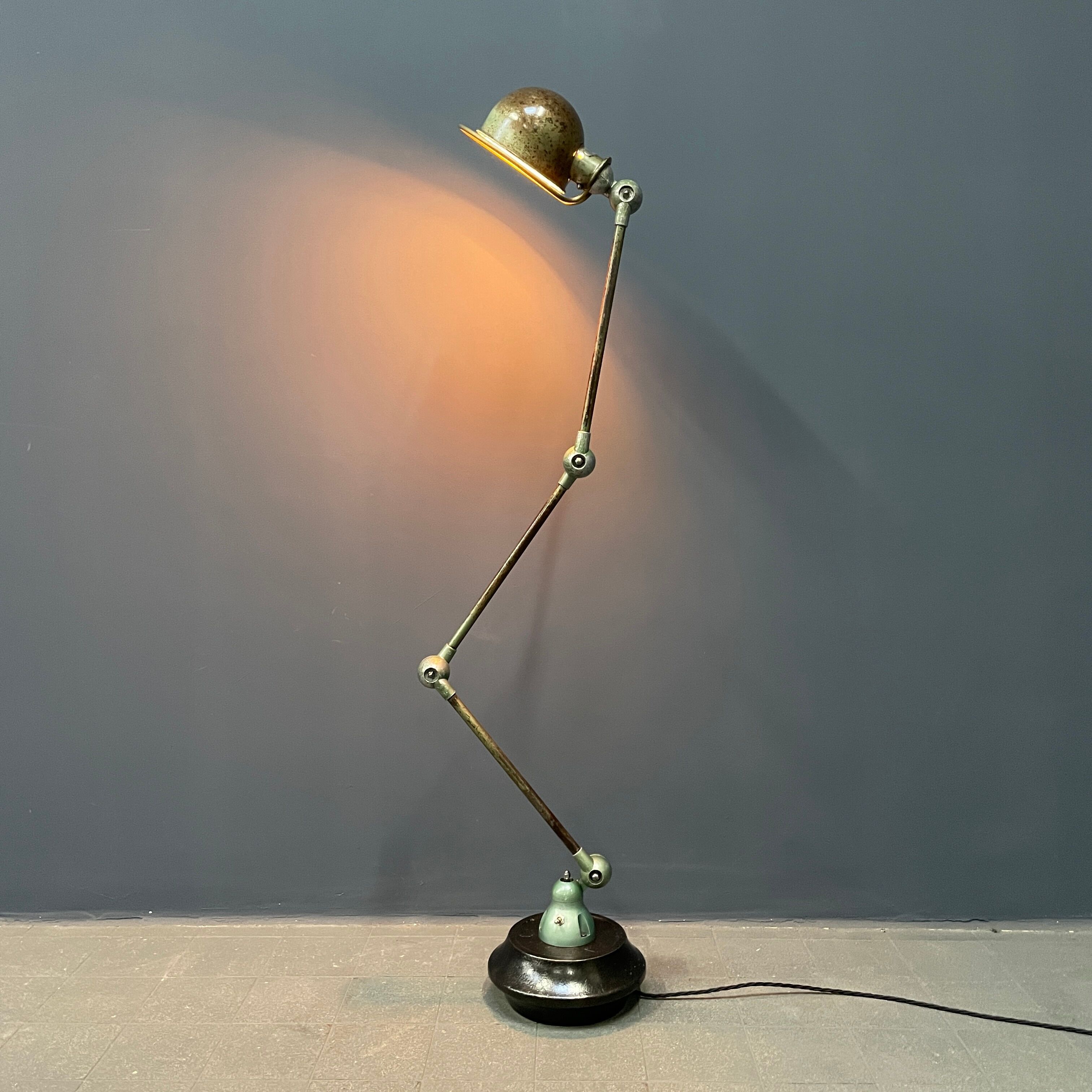 3 arm vespa green patina Jieldé lamp on cast iron base