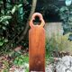 Chaise vintage tripode en bois et cuir années 60