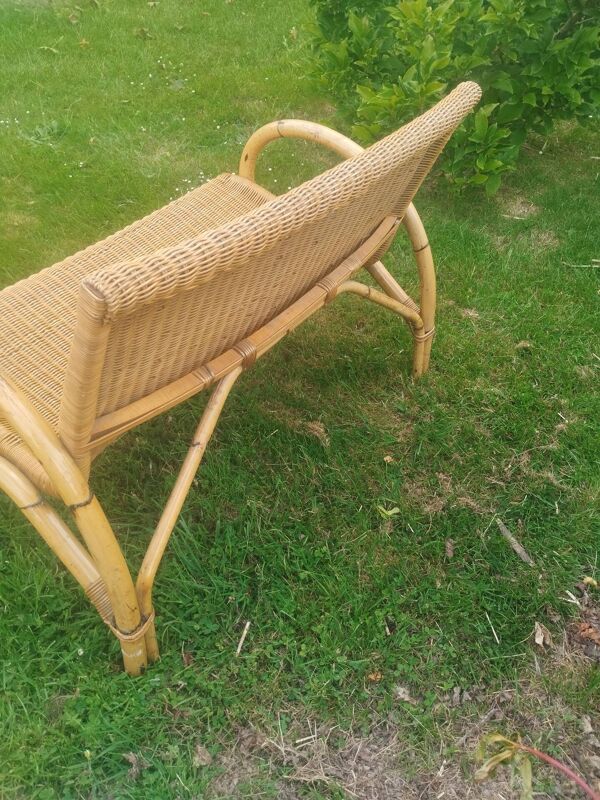 Banquette canapé ancien en rotin osier vintage