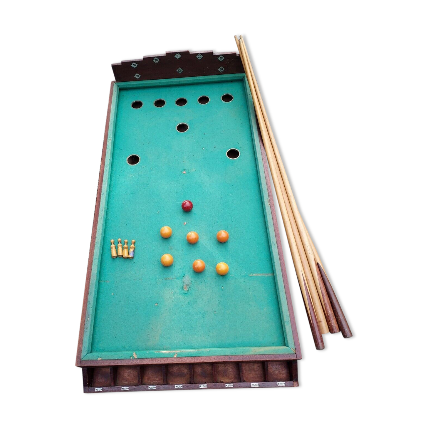 Russian table billiards