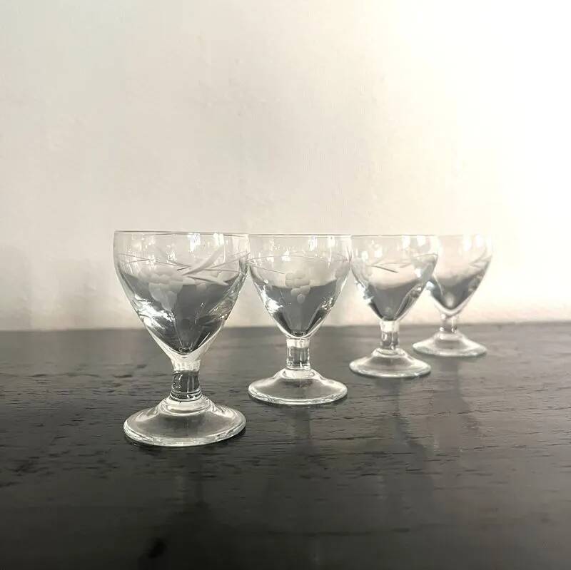 Crystal liqueur glasses