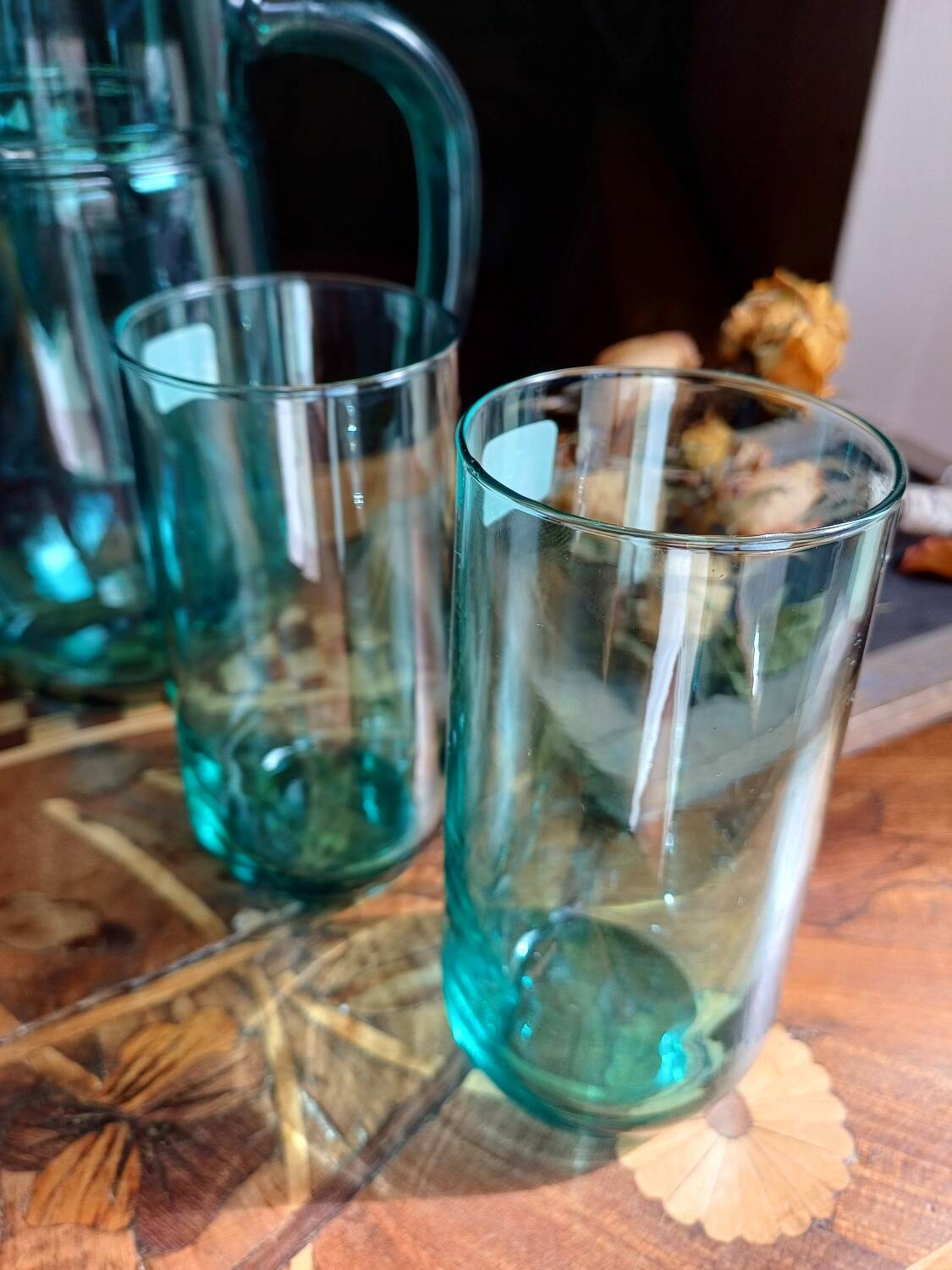1 set of 6 glasses + the pitcher from Cristallerie D'Arc