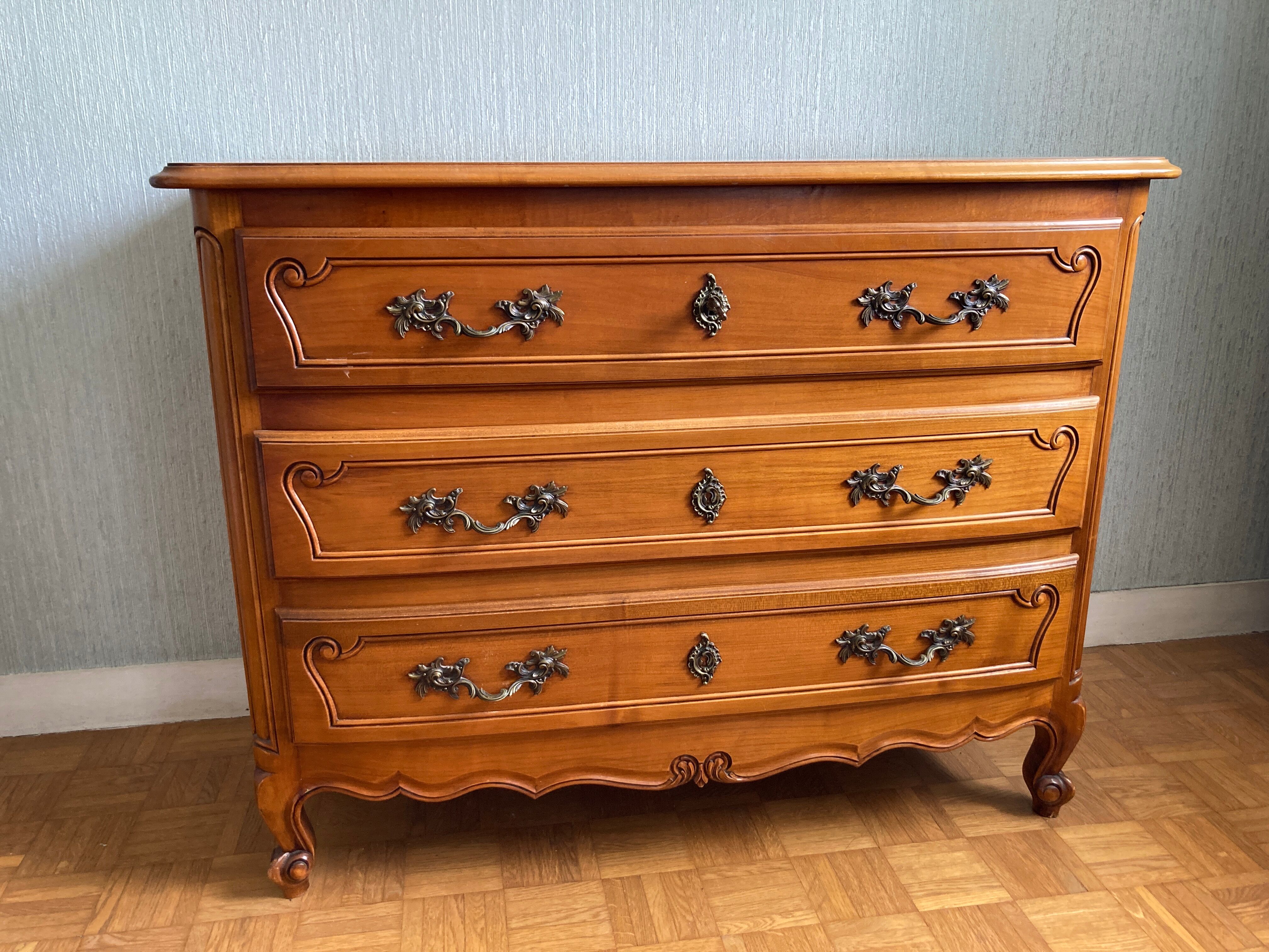 Chest of drawers 3 drawers in blond cherry Louis XV style