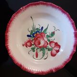 Ancienne assiette creuse des Islettes / Décor floral