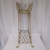 Painted metal planter