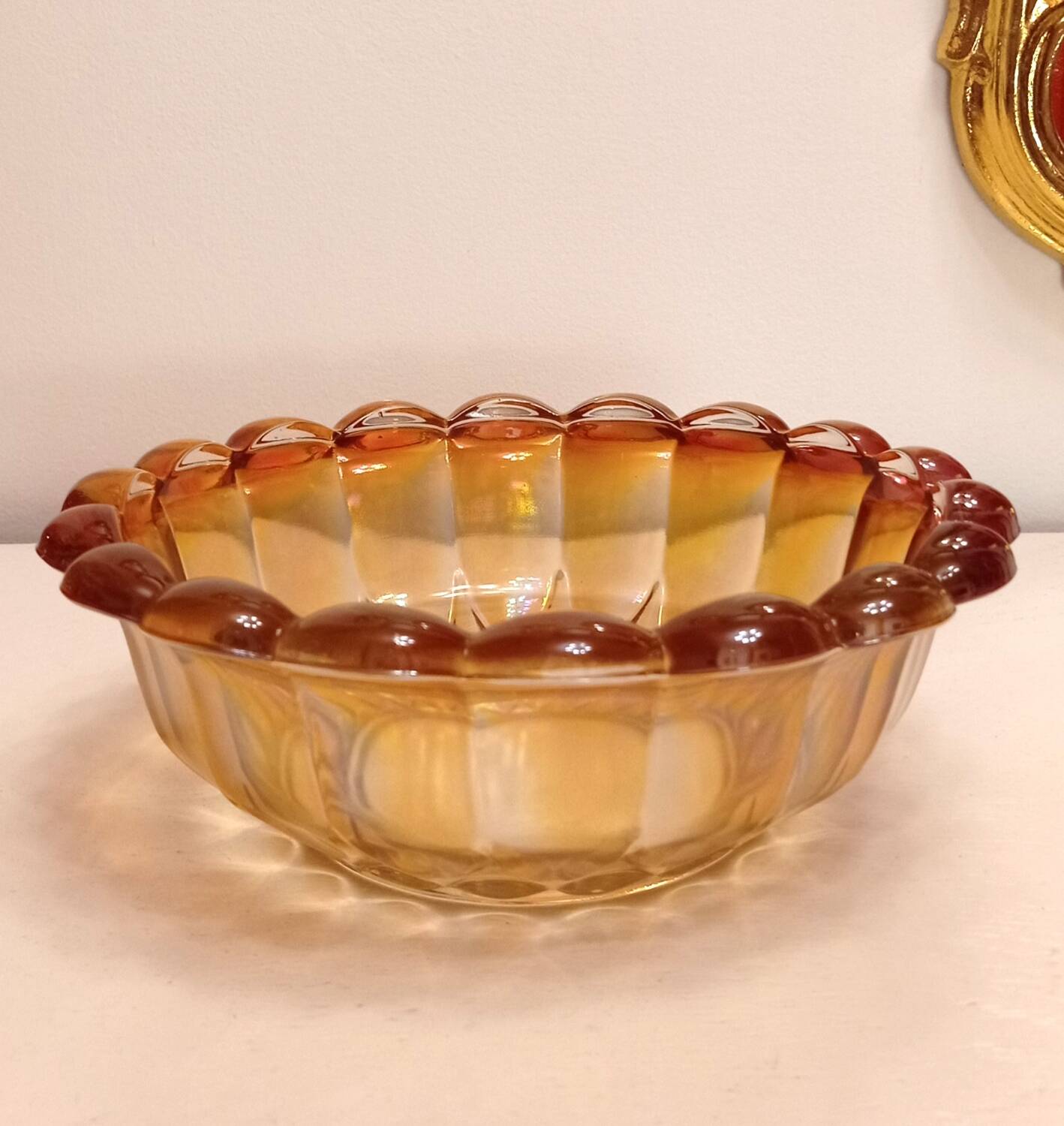 Vintage salad bowl service and 8 iridescent glass cups