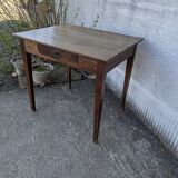 Table, bureau, console