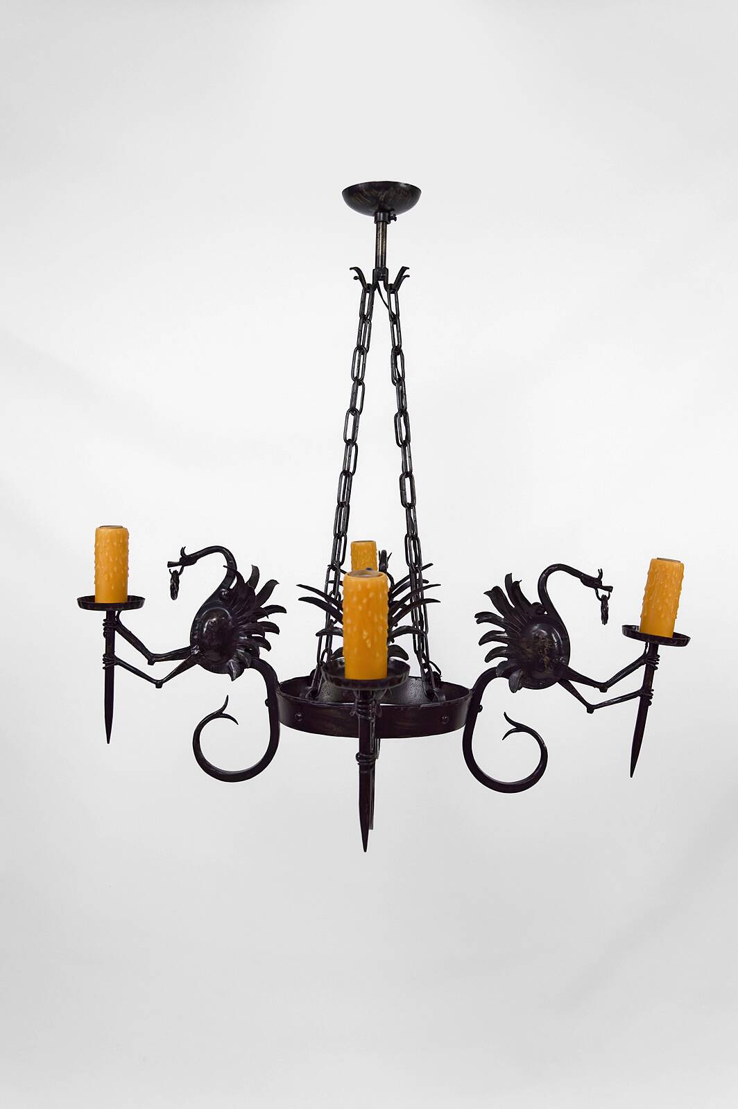 Lustre aux dragons en fer forgé, Italie, circa 1900