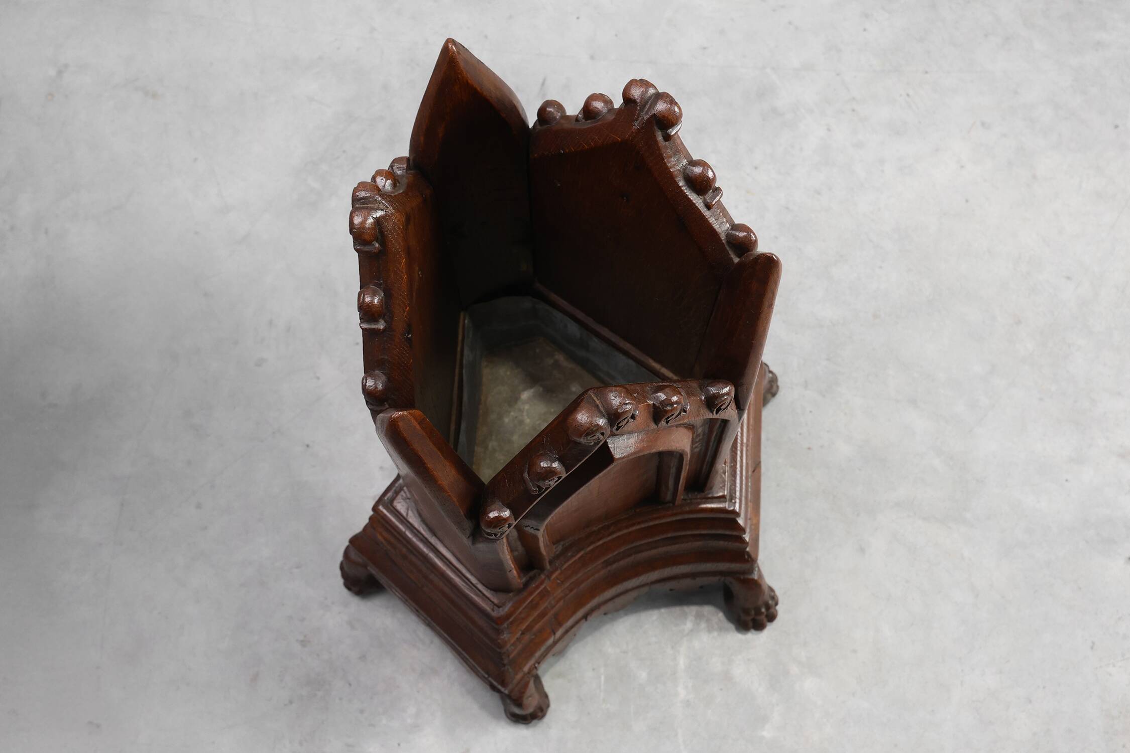 Neo-Gothic Oak Umbrella Stand with Sculptural Carving, France, 19th Century