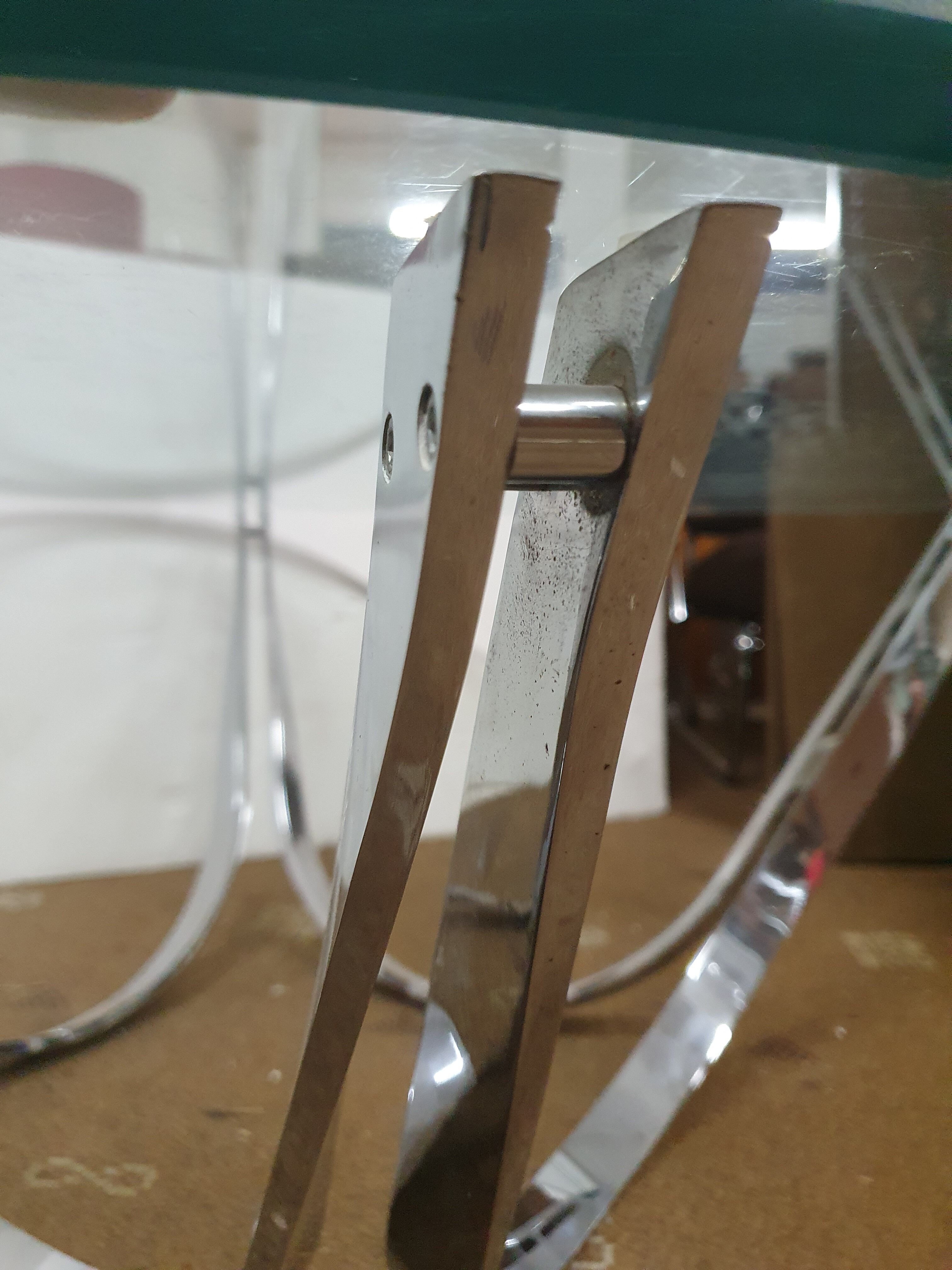 Space-age coffee table designed by Roger Sprunger for Dumbar, 1960s