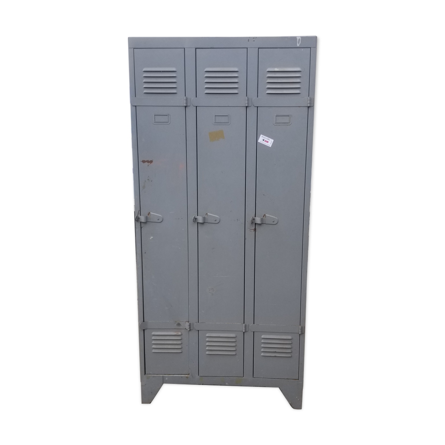 Vintage indus metal wardrobe