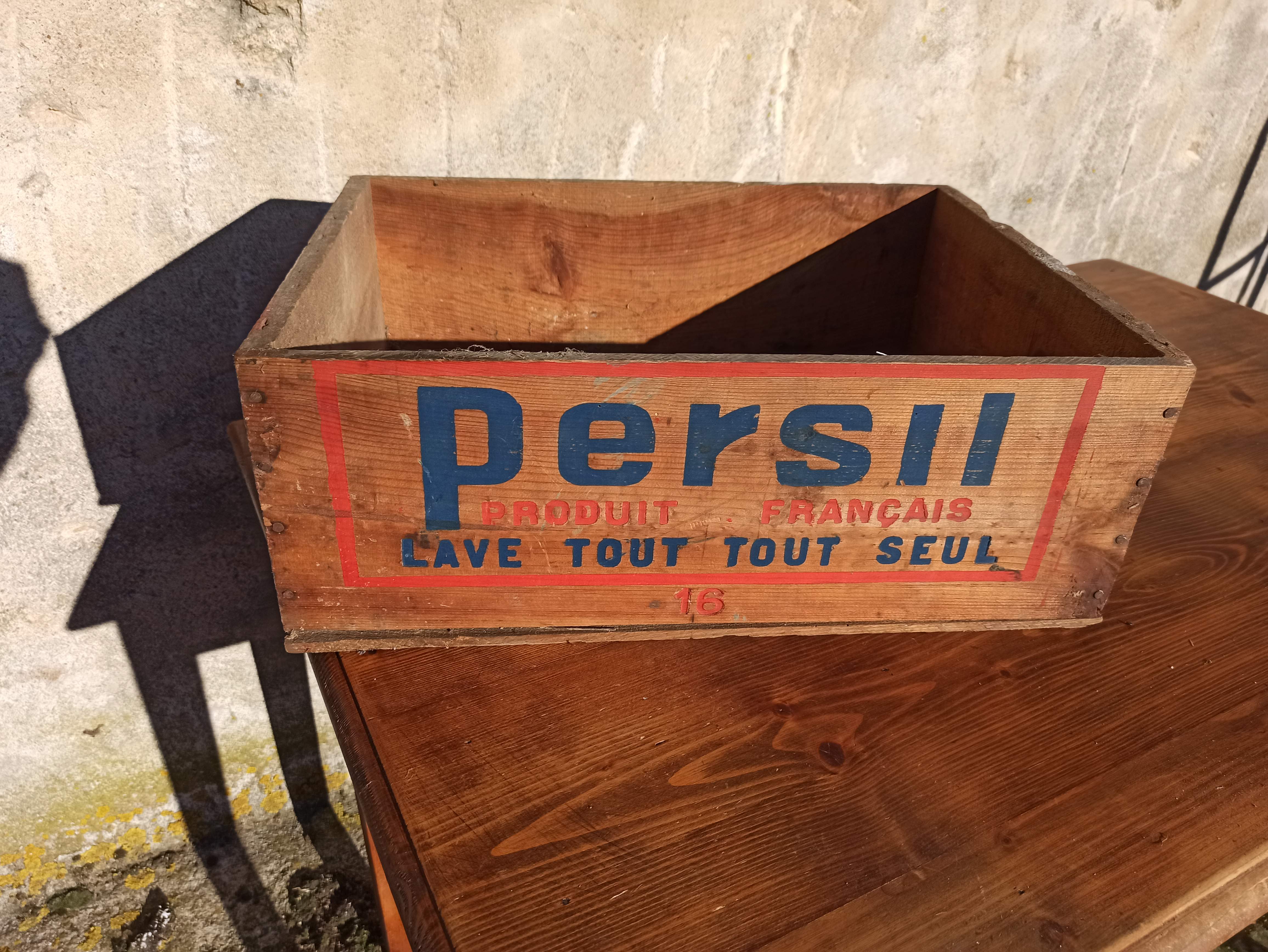 Wooden advertising parsley box