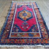 Handmade Anatolian carpet Yahyahli 187x100cm