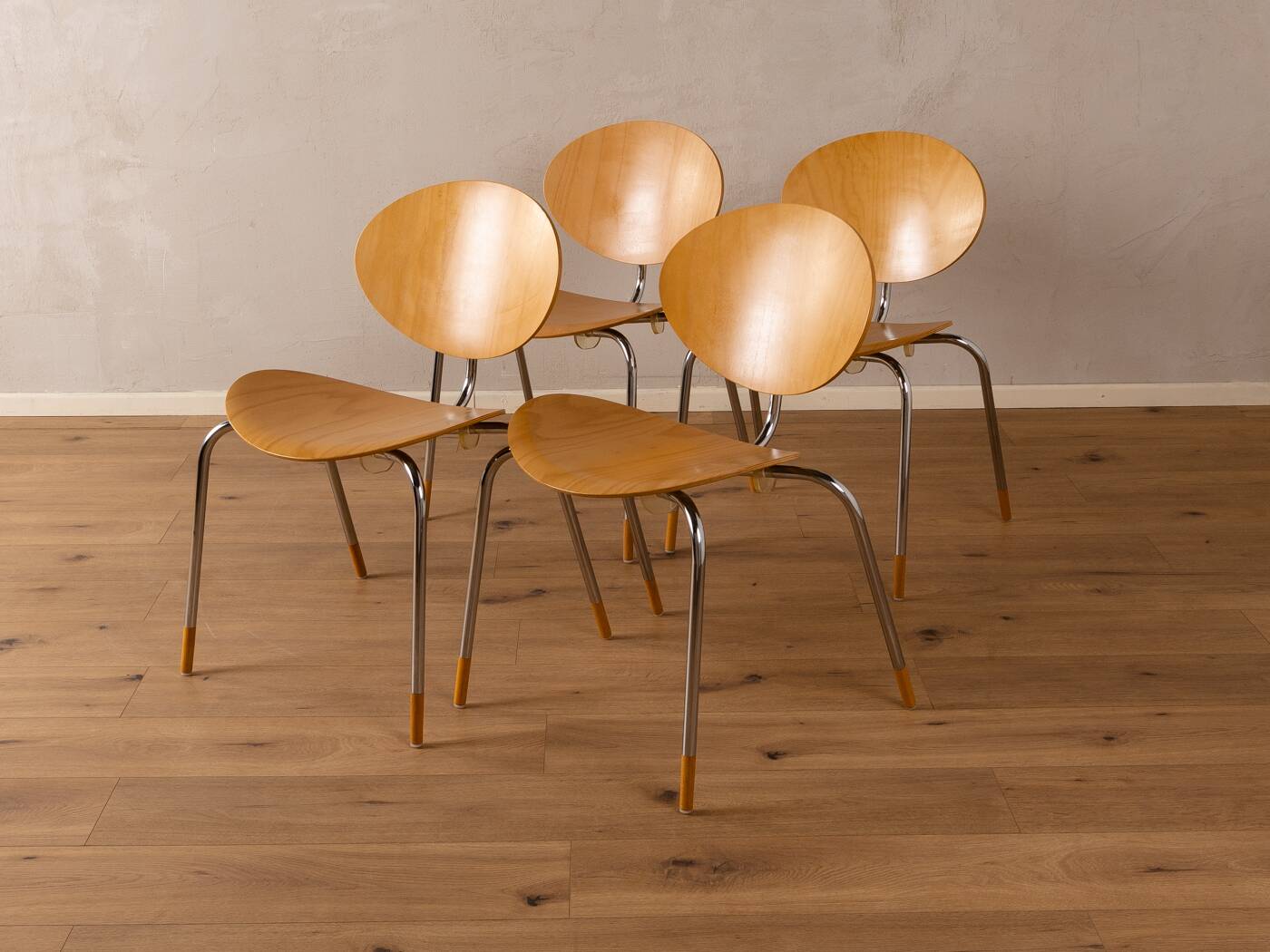 Chaises de salle à manger, modèle « Mosquito »
