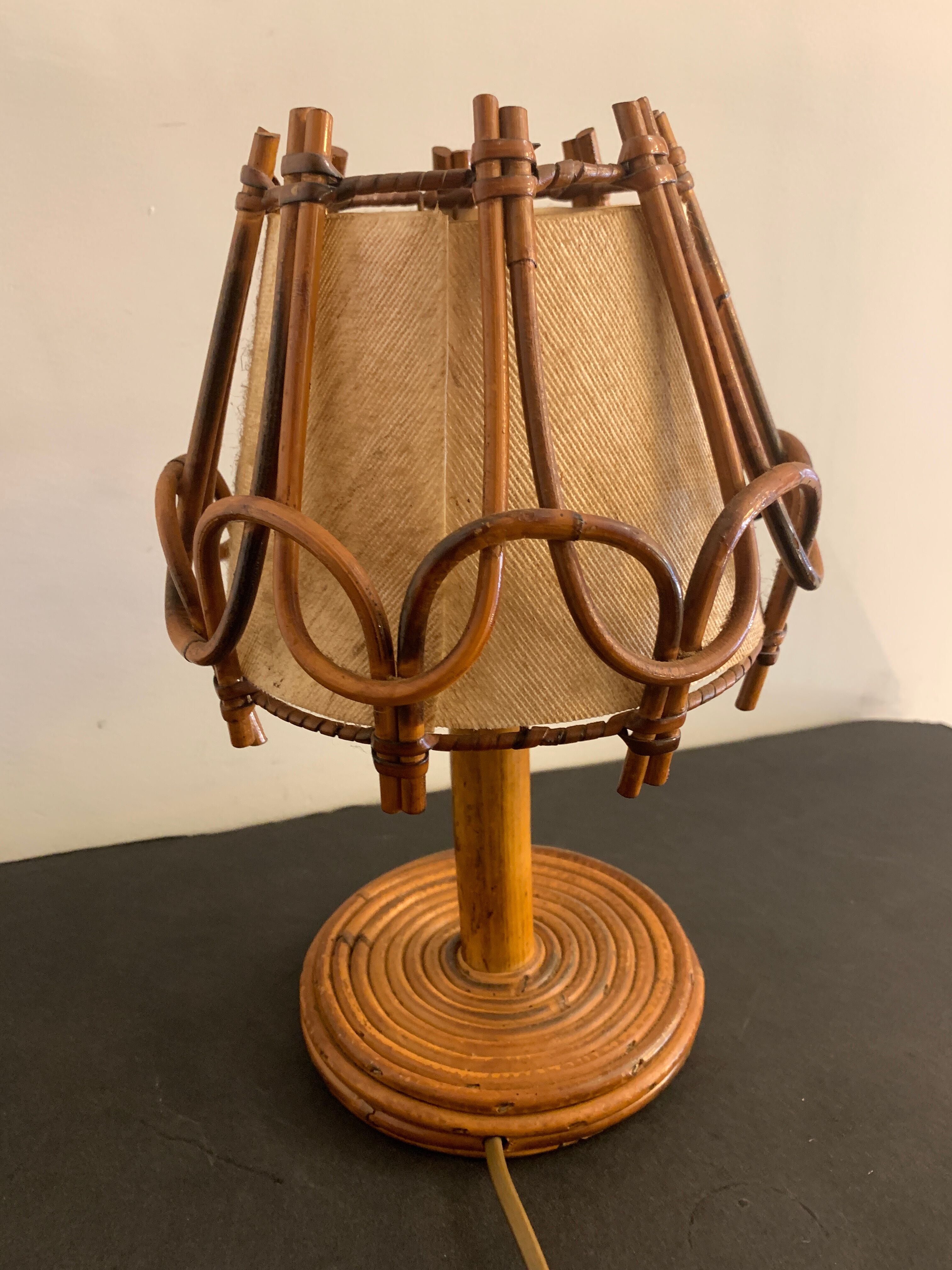Lampe en rotin Louis Sognot 1950