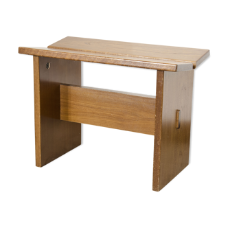 Tabouret moderne en bois de la marque Gautier