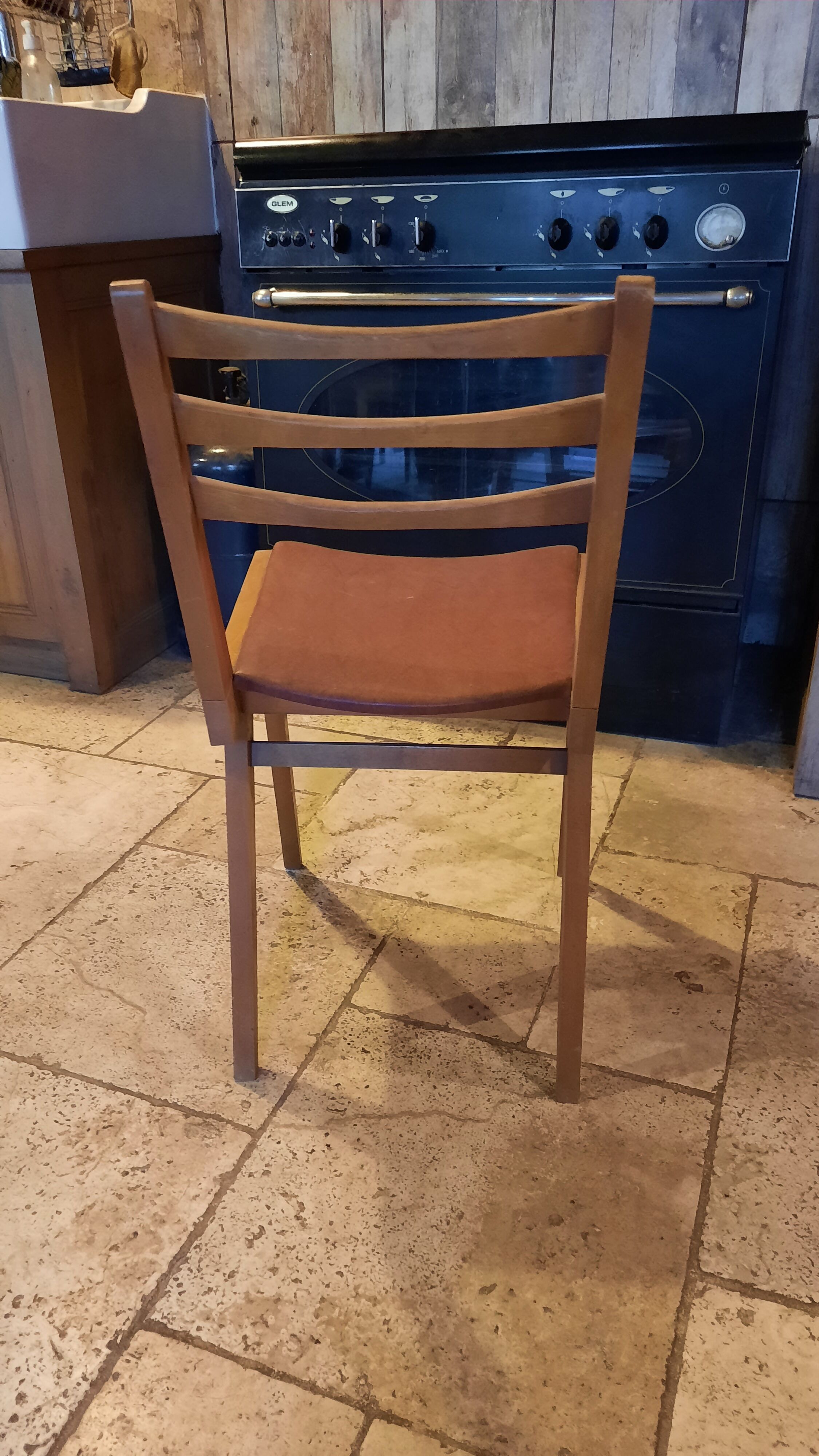 6 Scandinavian style chairs