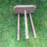 Tripod stool